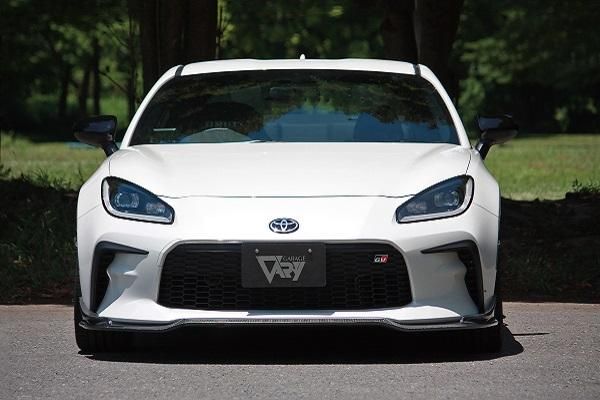 Garage Vary Toyota GR86 / Subaru BRZ (ZN8 / ZD8) Glide Lip Spoiler (Plain Weave Carbon)