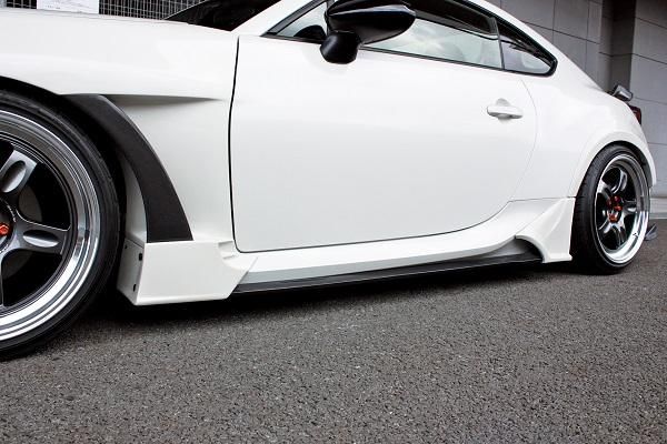 Garage Vary Toyota GR86 / Subaru BRZ (ZN8 / ZD8) Rear Side Garnish (FRP)