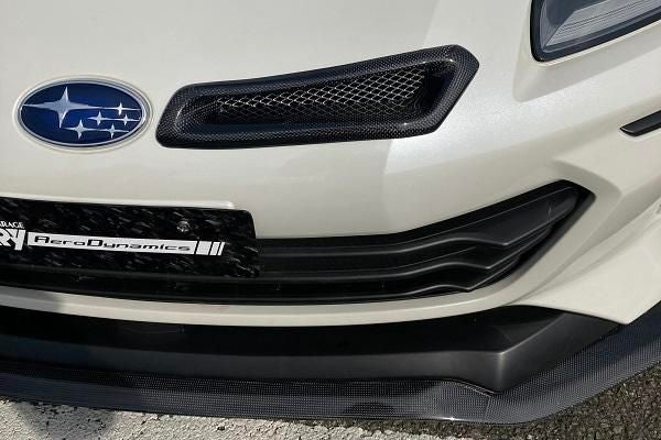 Garage Vary Toyota 86 / Subaru BRZ (ZN6 / ZC6) Intake Duct with Feed Duct (Plain Weave Carbon)
