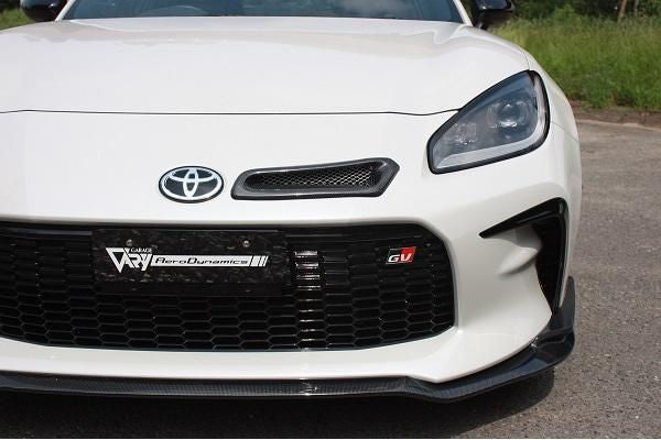 Garage Vary Toyota GR86 / Subaru BRZ (ZN8 / ZD8) Intake Duct with Feed Duct (Plain Weave Carbon)