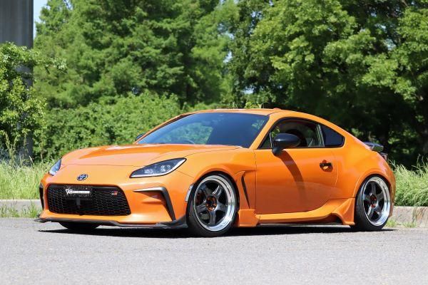 Garage Vary Toyota GR86 / Subaru BRZ (ZN8 / ZD8) Low Form Fender Trim (Urethane)