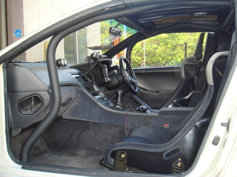 Saito Roll Cage Nissan Fairlady Z (300ZX / Z32) 2by2 T-Bar Roll Cage