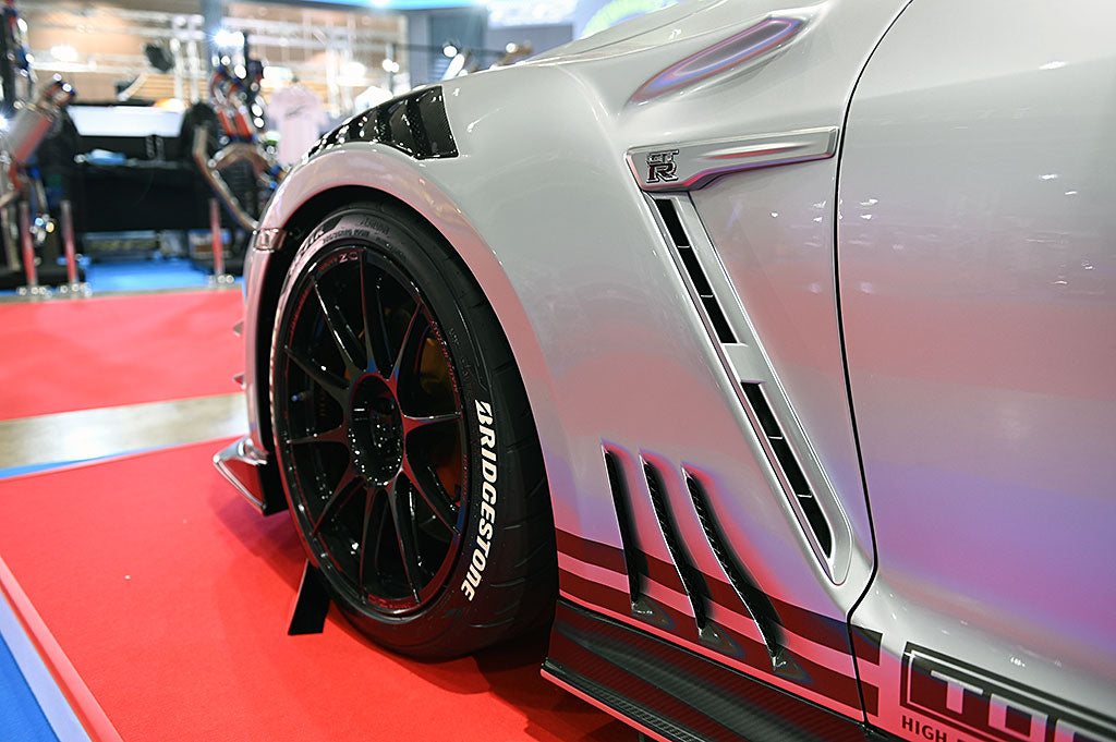 top-secret-r35-gt-front-wide-fenders