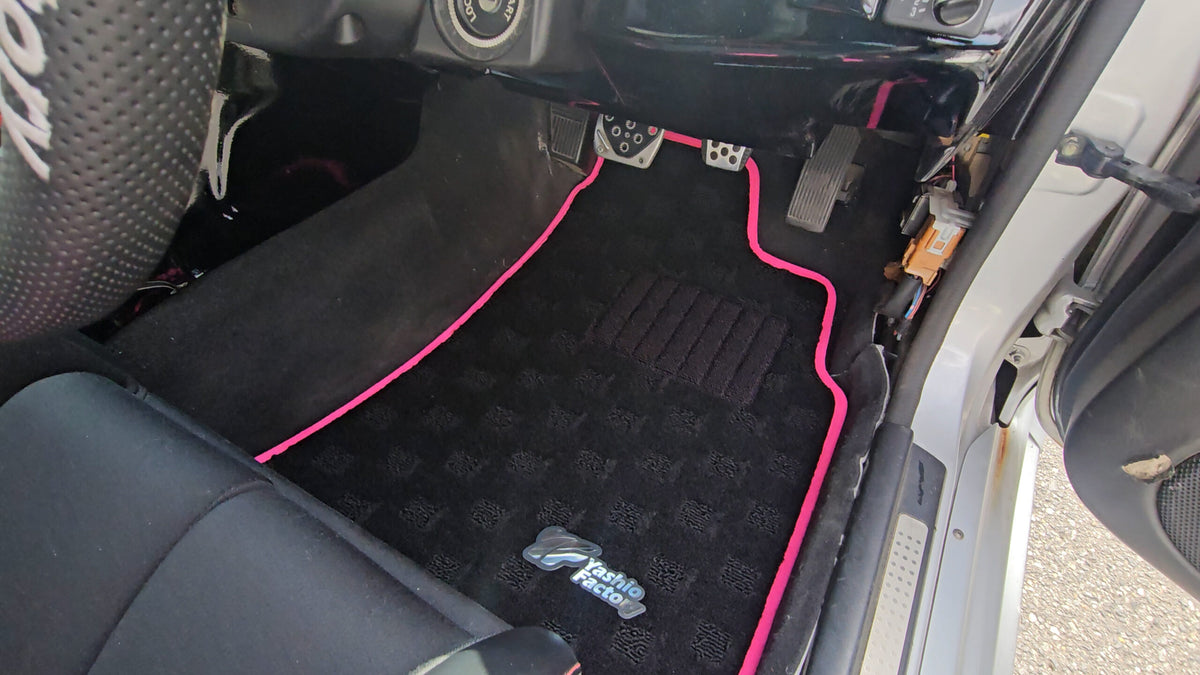 Yashio Factory Nissan Silvia S13 / S14 / S15 Original Floor Mats