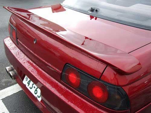 SuperMade Nissan Skyline (R32) Instant Gentleman Rear Spoiler