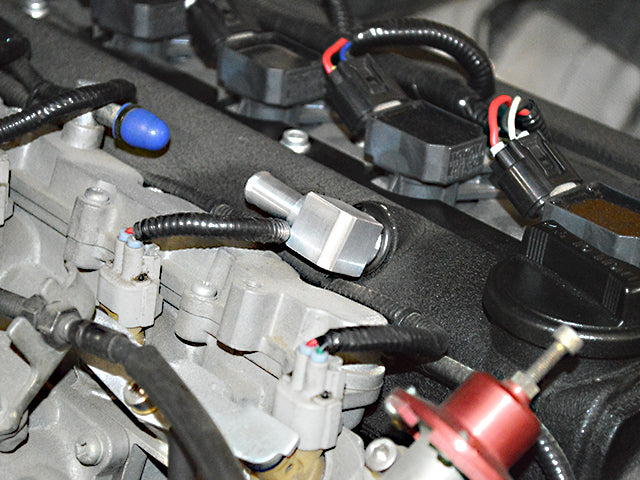 Tec-Art's Toyota Corolla Levin / Trueno (AE86) Blow-By Hose Adapter (4A-G 20 Valve Head)