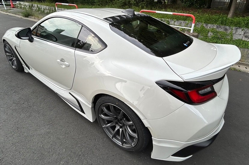 Kazama Toyota GR86 / Subaru BRZ (ZN8 / ZD8) Roof Vortex Generator