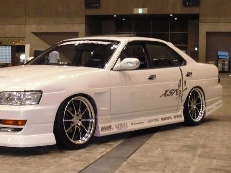 BSK Nissan Laurel (C35) Side Steps