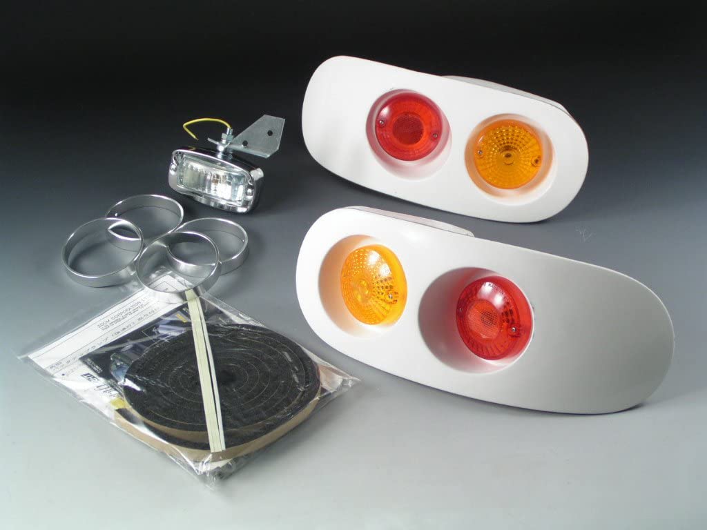 ZOOM ENGINEERING Mazda Roadster (NA6 / NA8) Eunos NA Roadster FRP Tail Lamp Kit (Unpainted)