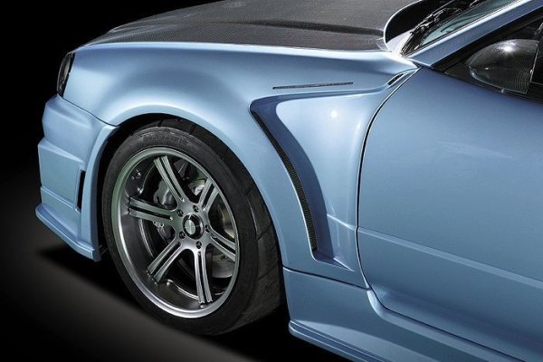 Do-Luck Nissan Skyline GT-R (BNR34) Front Fenders