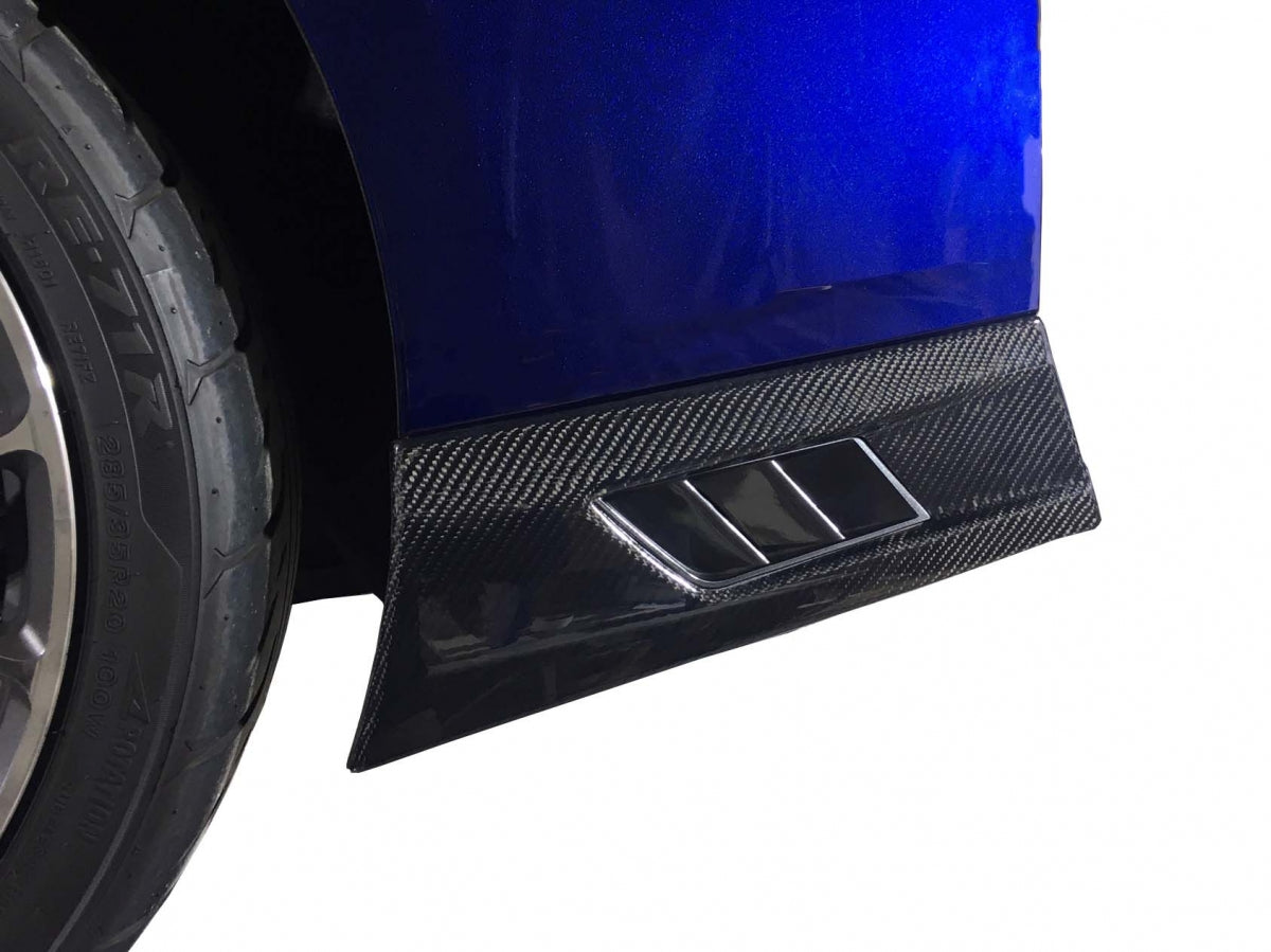 Abflug Nissan GT-R (R35) Rear Mud Guard Finishers (Carbon)