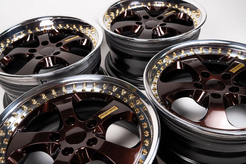 RE Amemiya AW-7 by Desmond 17" 8J +35 / 9J +35 (5x114.3)