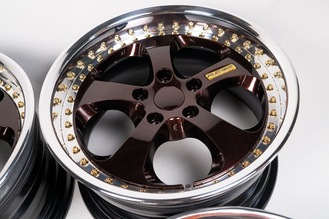 RE Amemiya AW-7 by Desmond 17" 8J +35 / 9J +35 (5x114.3)