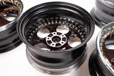 RE Amemiya AW-7 by Desmond 17" 8J +35 / 9J +35 (5x114.3)