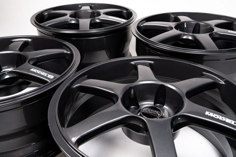 Yokohama Advan AVS Model 6  17" 9J +45, 8J +35 (5x114.3)