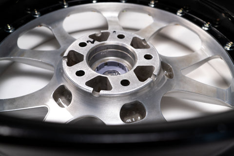 SSR Agle Strusse 17" 8.5J +35, 9J +37 (5x114.3)
