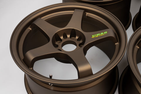 URAS NS-01 17" 9.5J +15, 9J +30 (5x114.3)