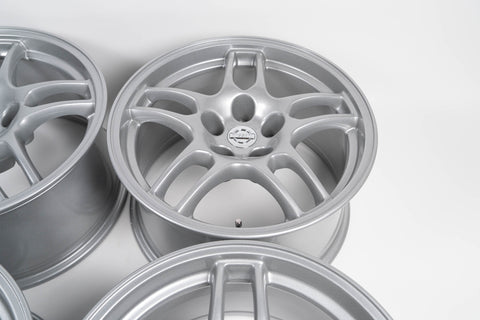 Nissan Skyline R33 GTR 17" 9J +30 (5x114.3)