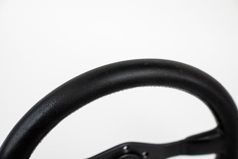 350mm MOMO Cavallino