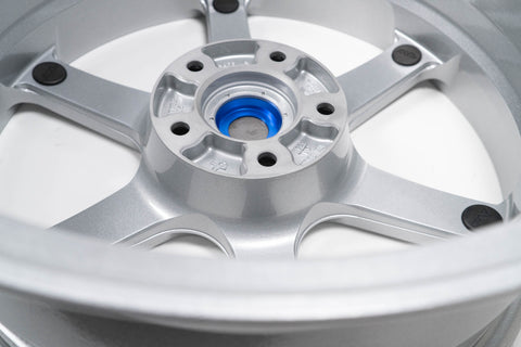 Yokohama AVS Model 6 17" 8J +35, 9J +35 (5x114.3)