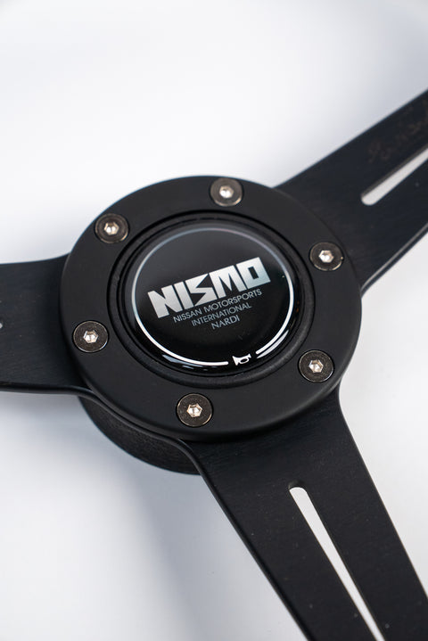 360mm Nardi Classic Suede *Nismo Horn*