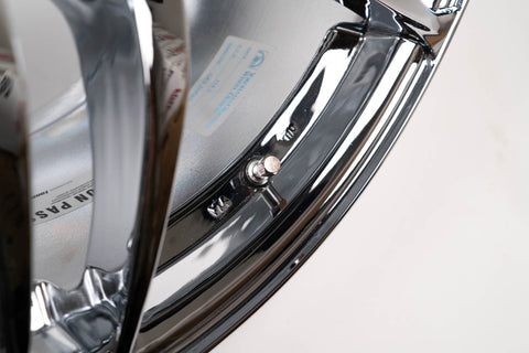 Yokohama AVS Model 5 17" 9J +35 (5x114.3) *Triple Chrome Plated*