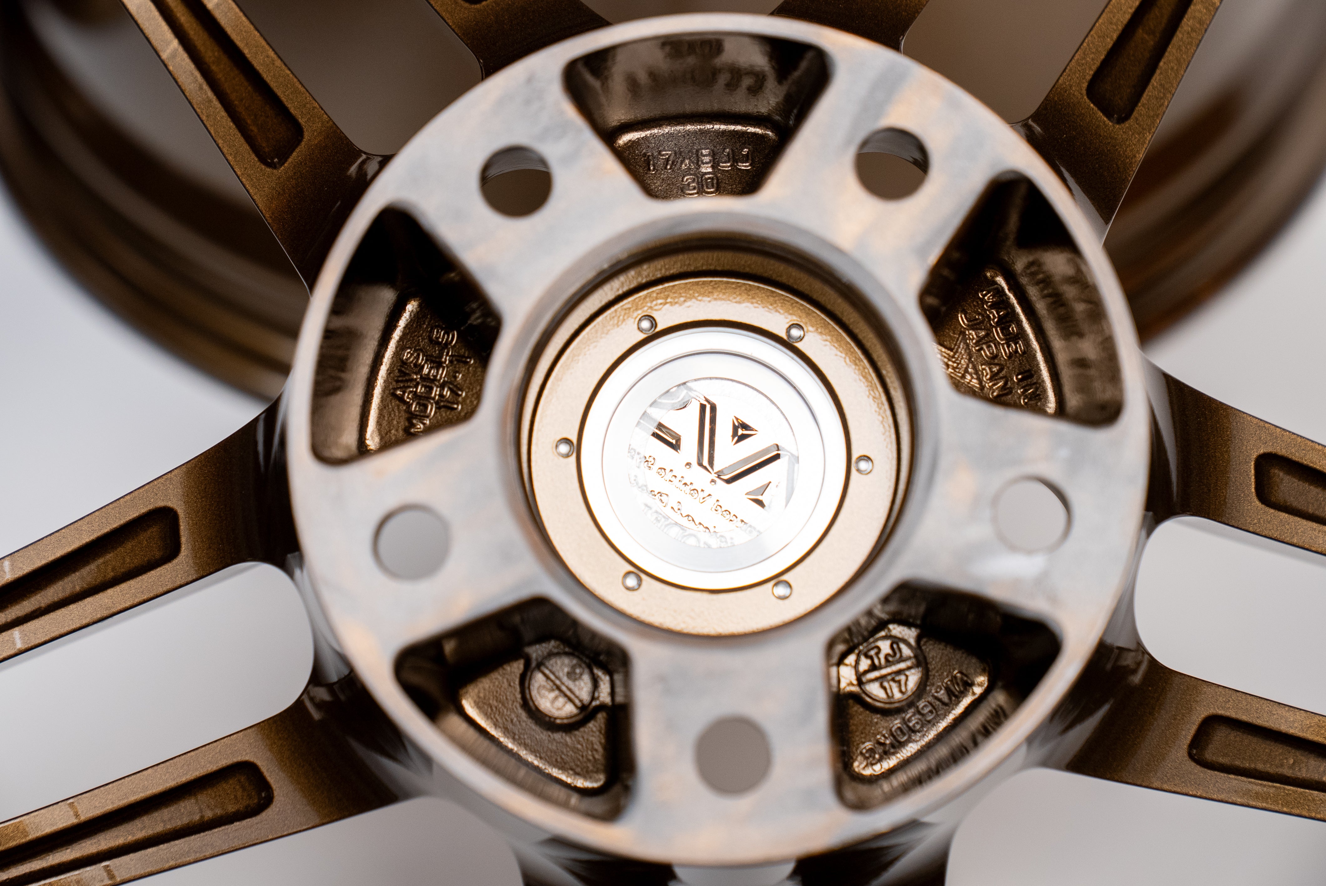 ト*ト様 ★AVS MODEL5 希少　17インチ　激安　7Ｊ9Ｊ　114.3 ト*ト様 ☆AVS MODEL5 希少 17インチ 激安 7J9J 114.3 2025年最新】