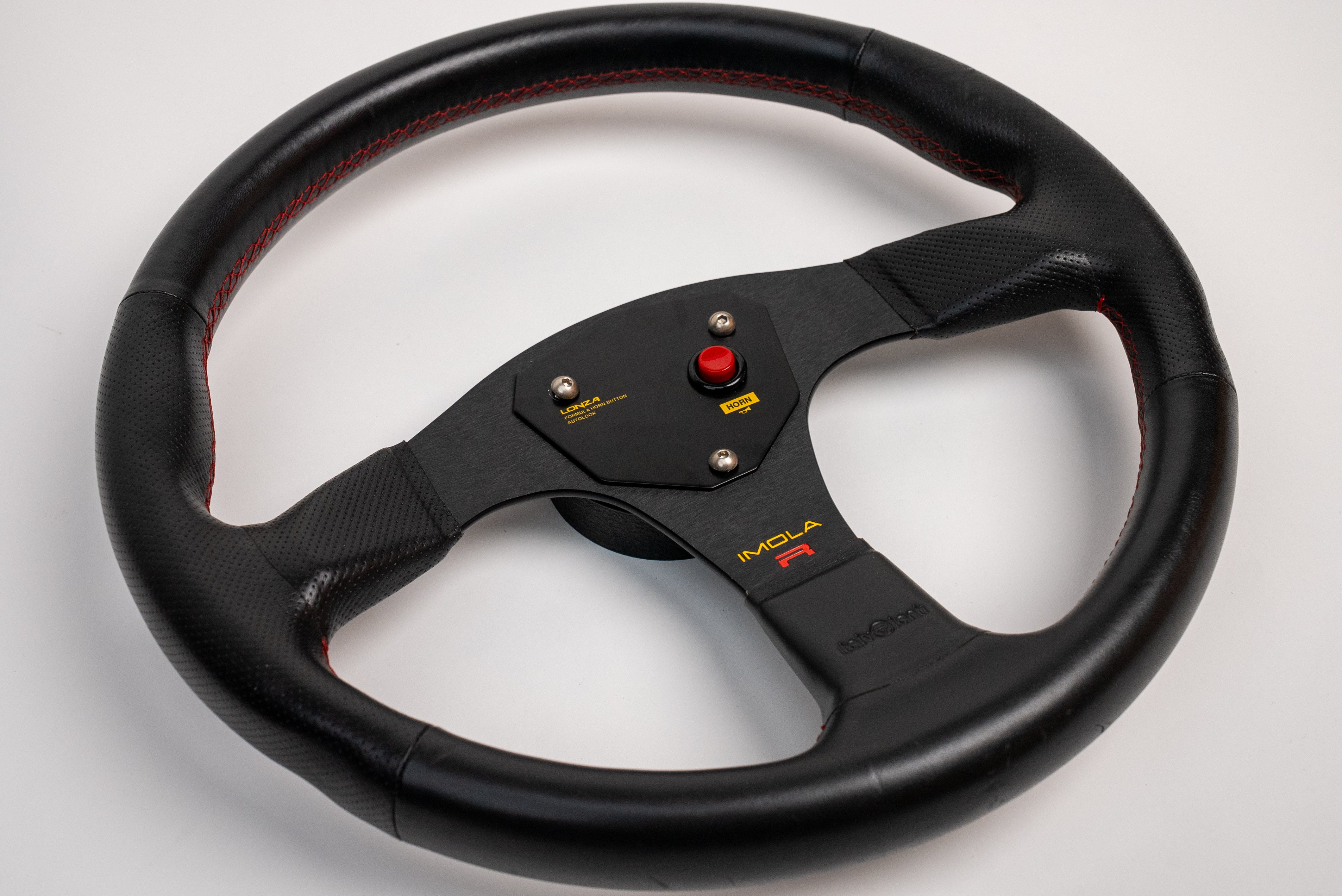 Italvolantei イタルボランテ ステアリングホイール IMOLA R 360mm イタルボランテ イモラ R – GET Japan
