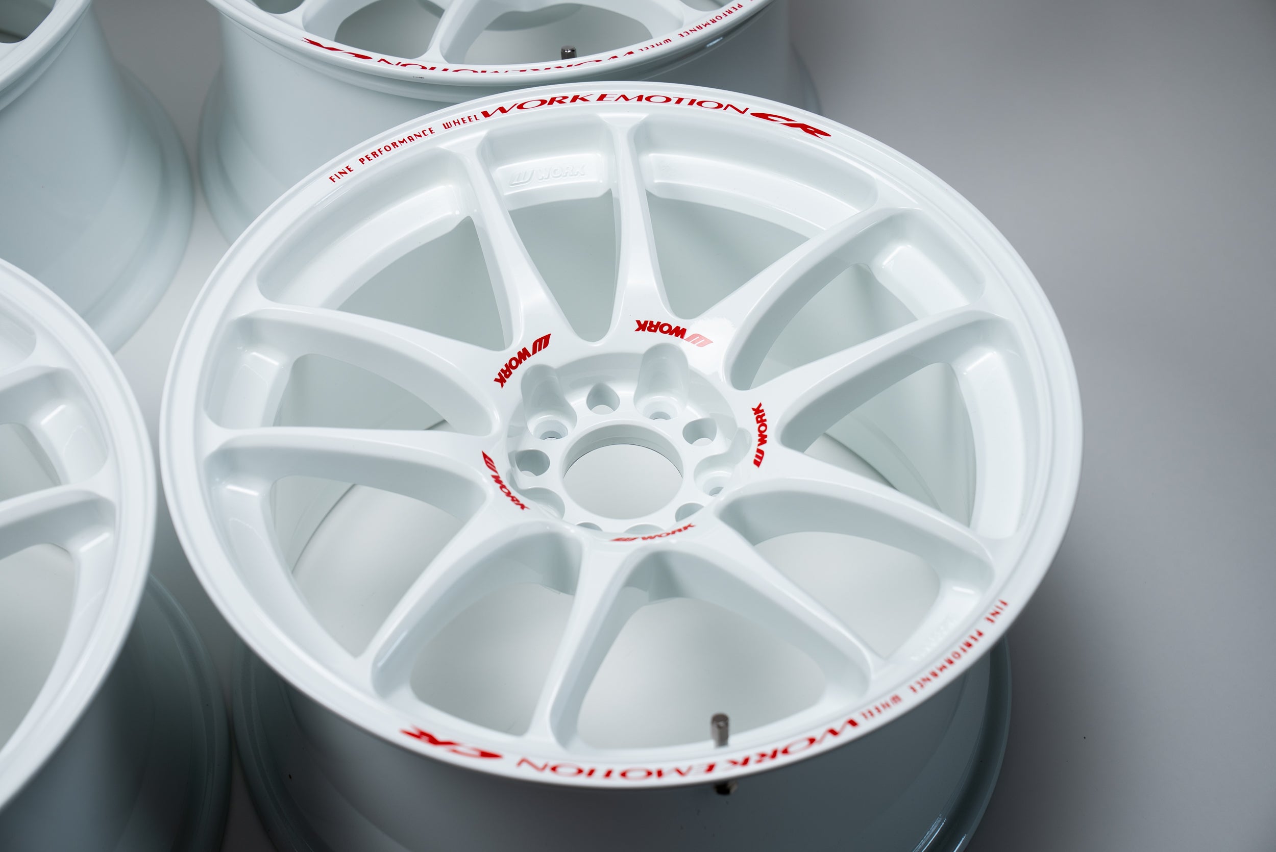 SSR アグルストラッセ 18インチ 9.5J +30、8.5J +30 (5x114.3) – GET Japan