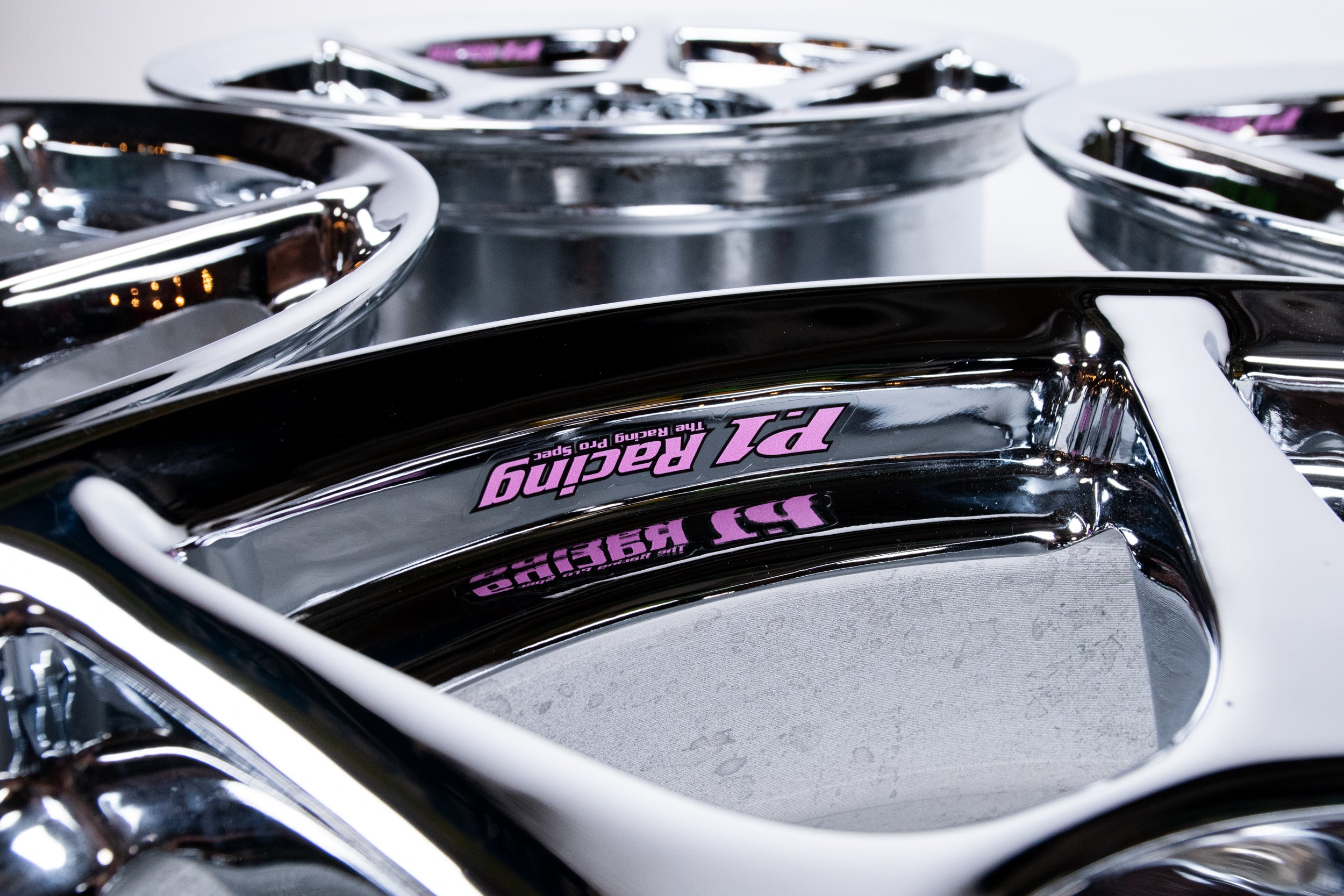 Buddy Club P1 15インチ 8J +12 (4x114.3) *トリプルクロームメッキ