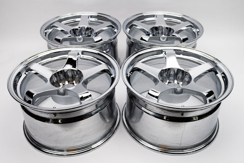 URAS NS-01 17" 9.5J +15 (5x114.3) *Triple Chrome Plated*