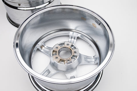 URAS NS-01 17" 9.5J +15 (5x114.3) *Triple Chrome Plated*