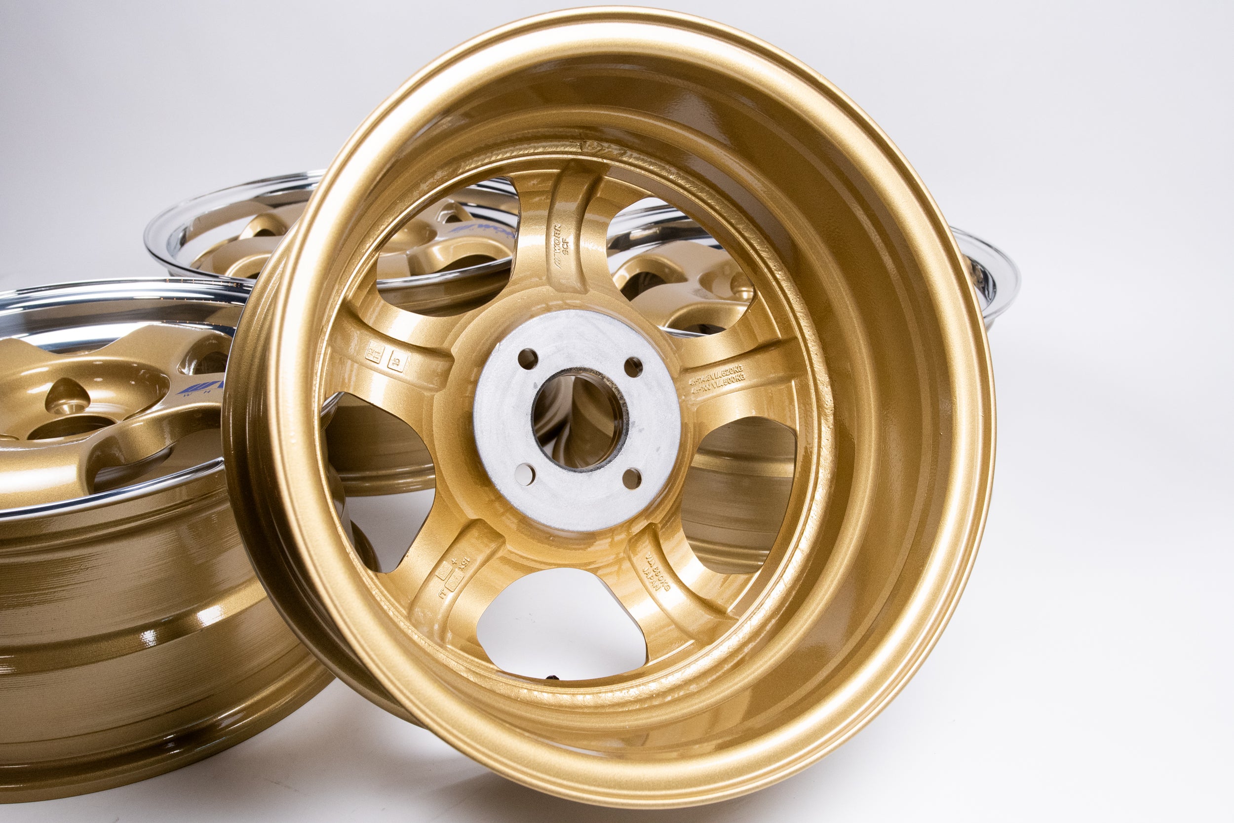 WORK MEISTER S1 15インチ ゴールドホイール WORK Meister S1 2P 15” 7J +35 (4x100) – GET Japan
