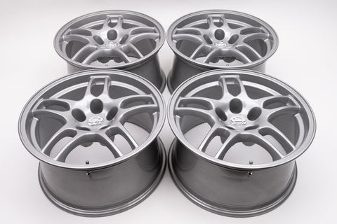 Nissan Skyline R33 GTR 17" 9J +30 (5x114.3)