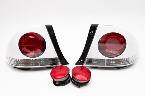 Toyota Altezza (SXE10) Tail Lights