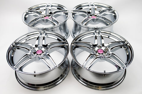 AVS Model 5 18" 9J +35, 8J +30 (5x114.3) *Triple Chrome Plated*