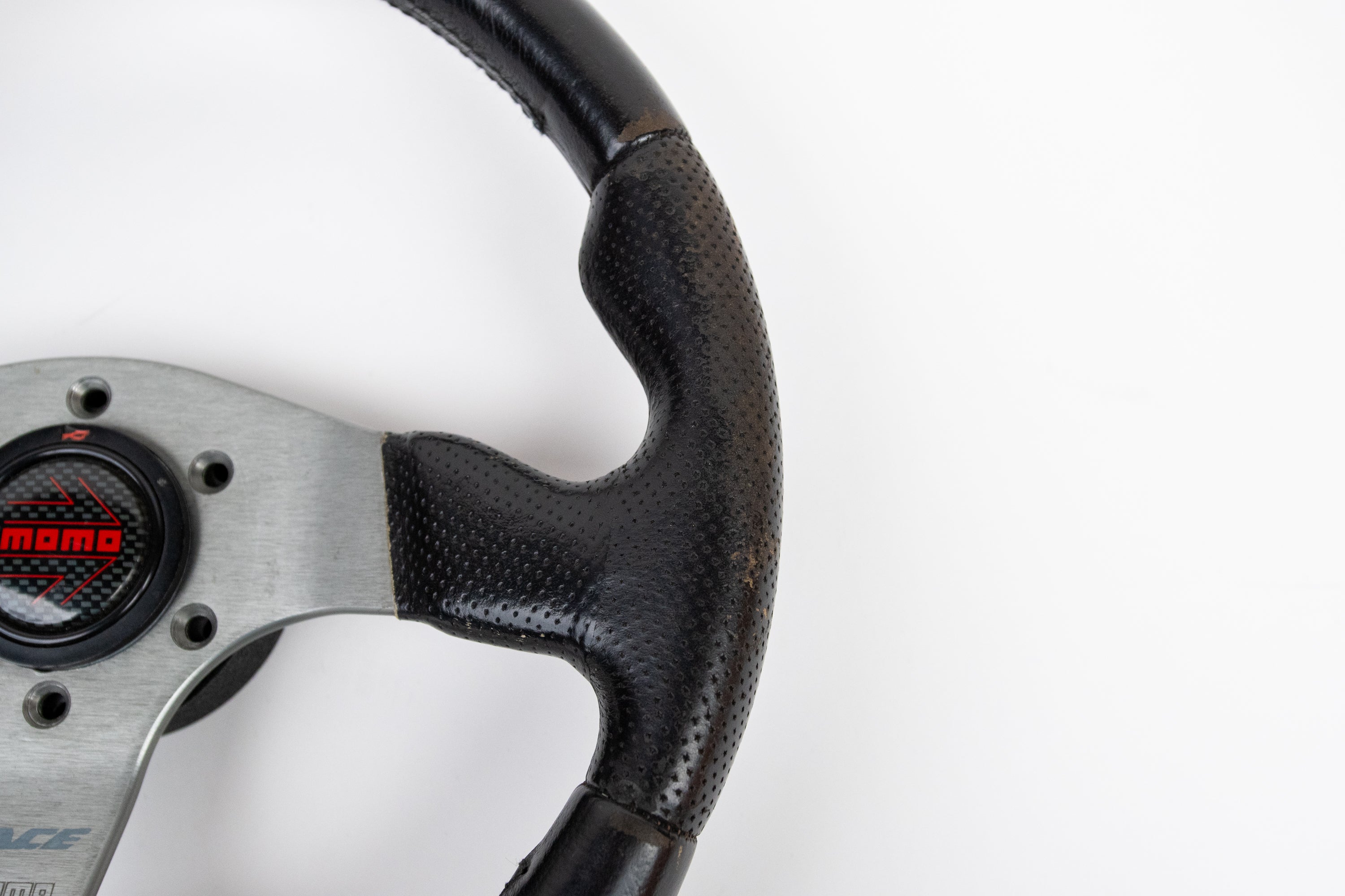 320mm MOMO Race – GET Japan