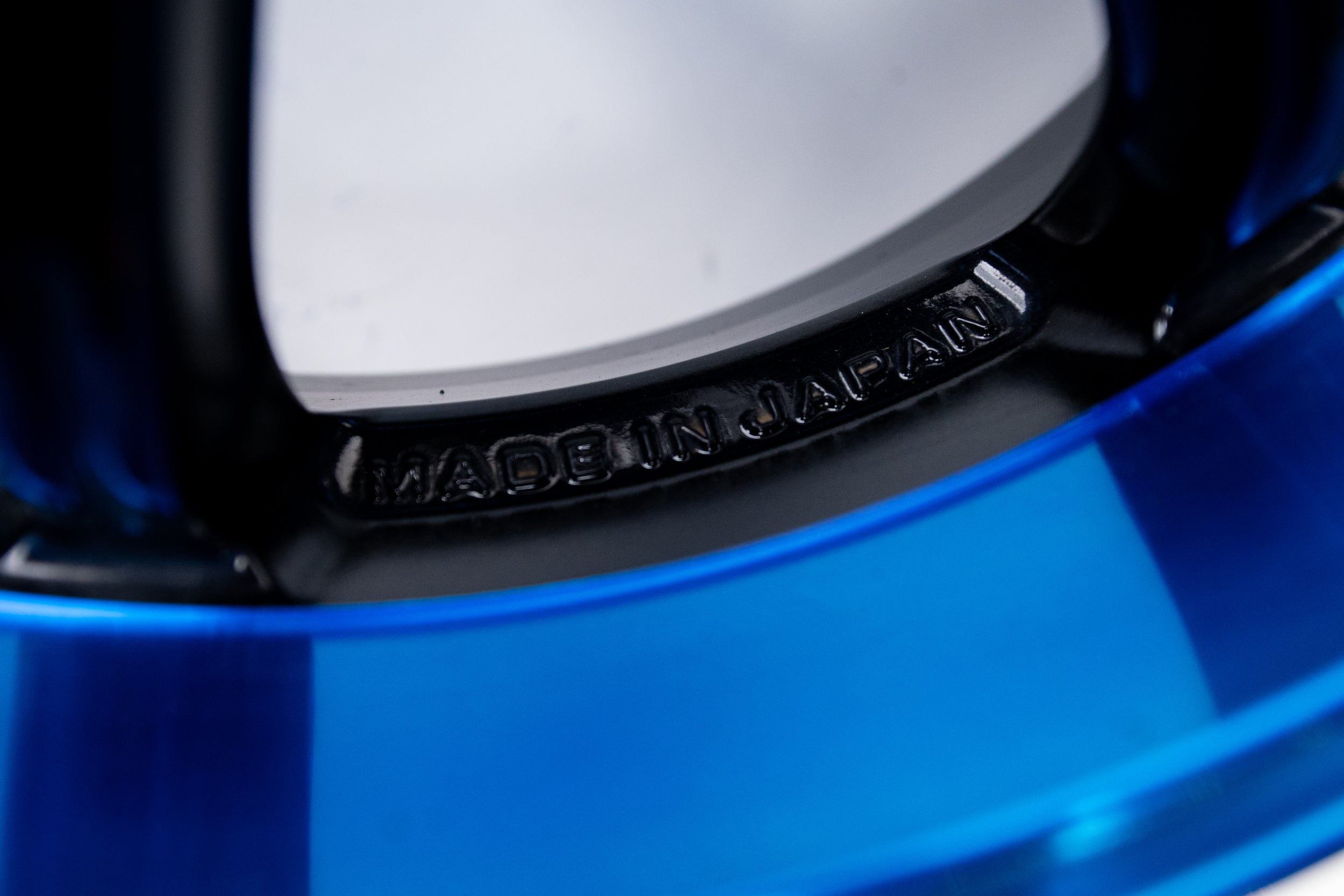 Rays Gramlights 57 Gainer 16インチ 6.5J +52 (4x100) – GET Japan