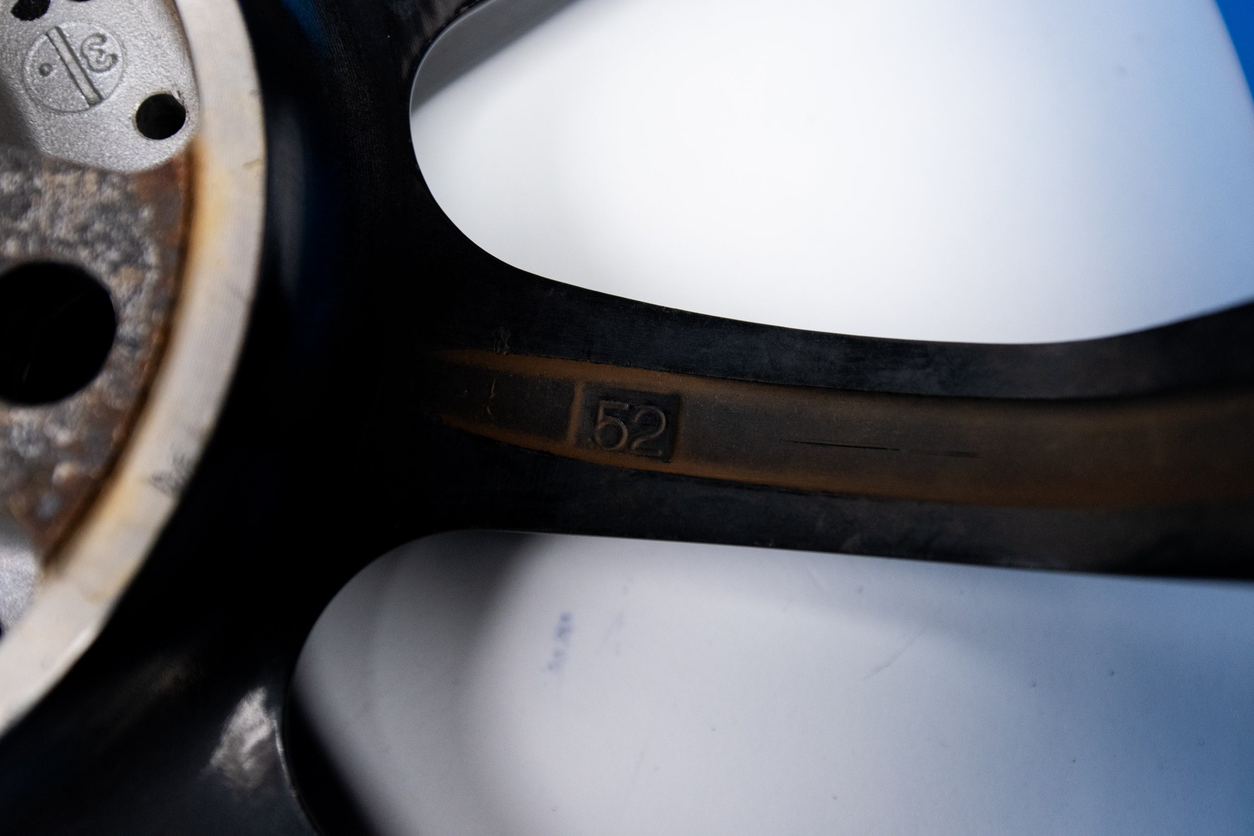 Rays Gramlights 57 Gainer 16インチ 6.5J +52 (4x100) – GET Japan