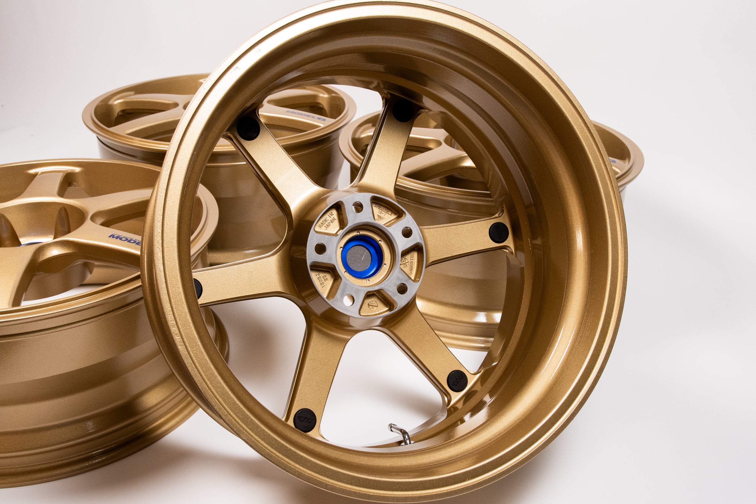 Yokohama AVS Model 6 18