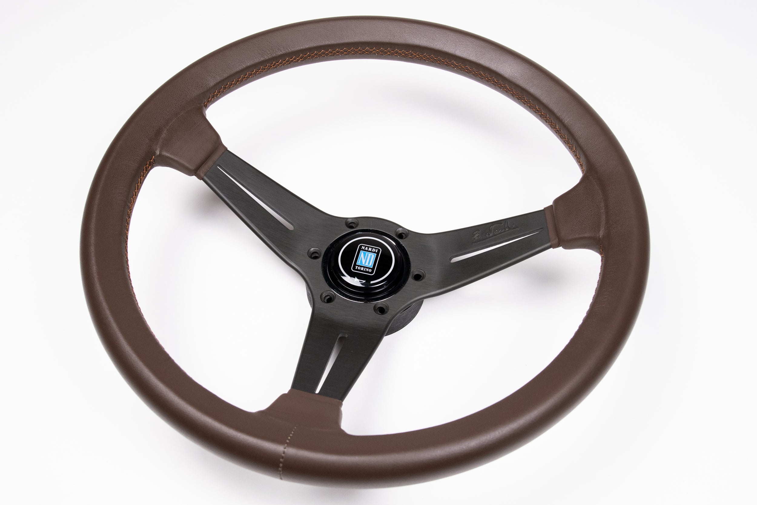 350mm Nardi Classic Deep Corn *Brown Leather* – GET Japan