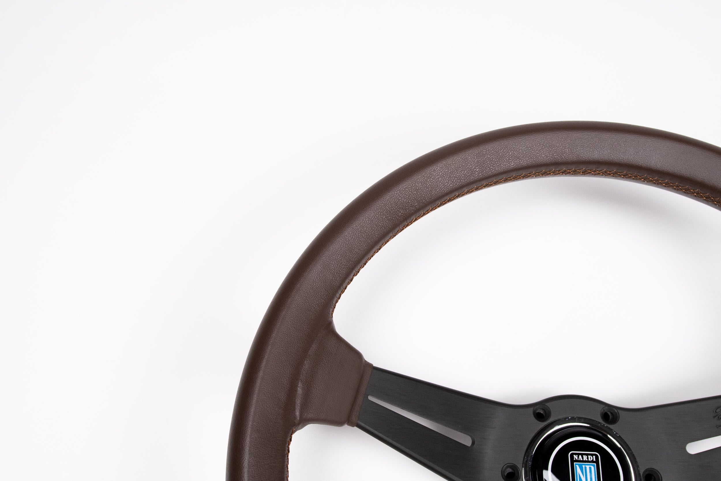 350mm Nardi Classic Deep Corn *Brown Leather* – GET Japan