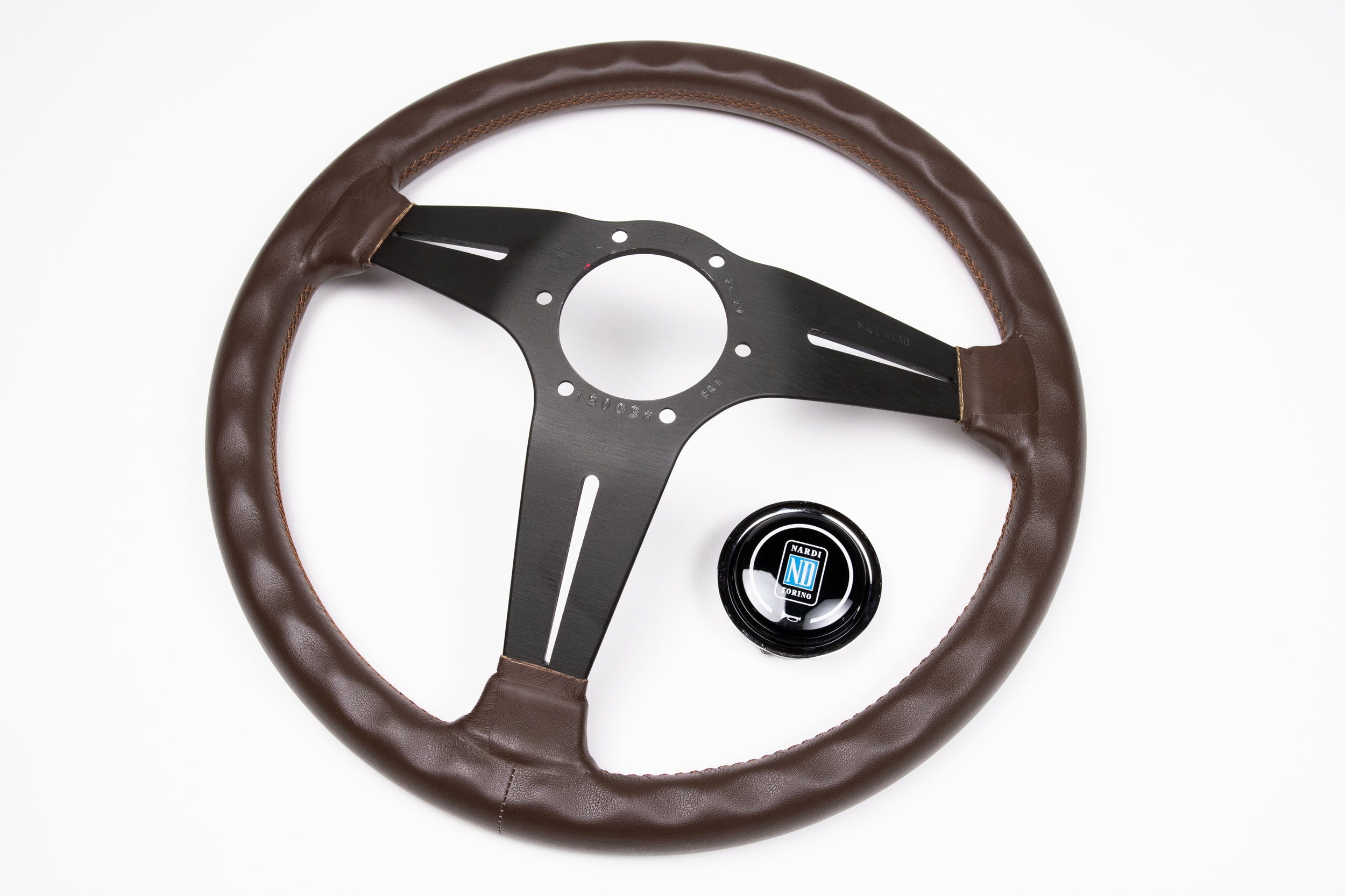 350mm Nardi Classic Deep Corn *Brown Leather* – GET Japan