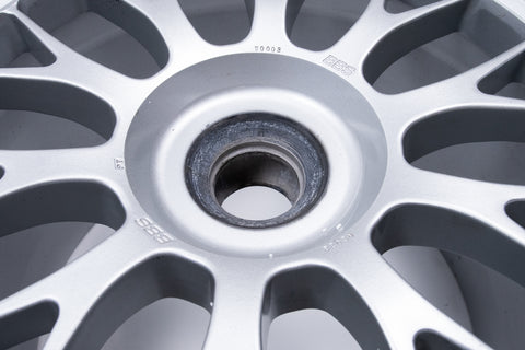BBS RE022 18" 13J Magnesium Center Lock Wheels