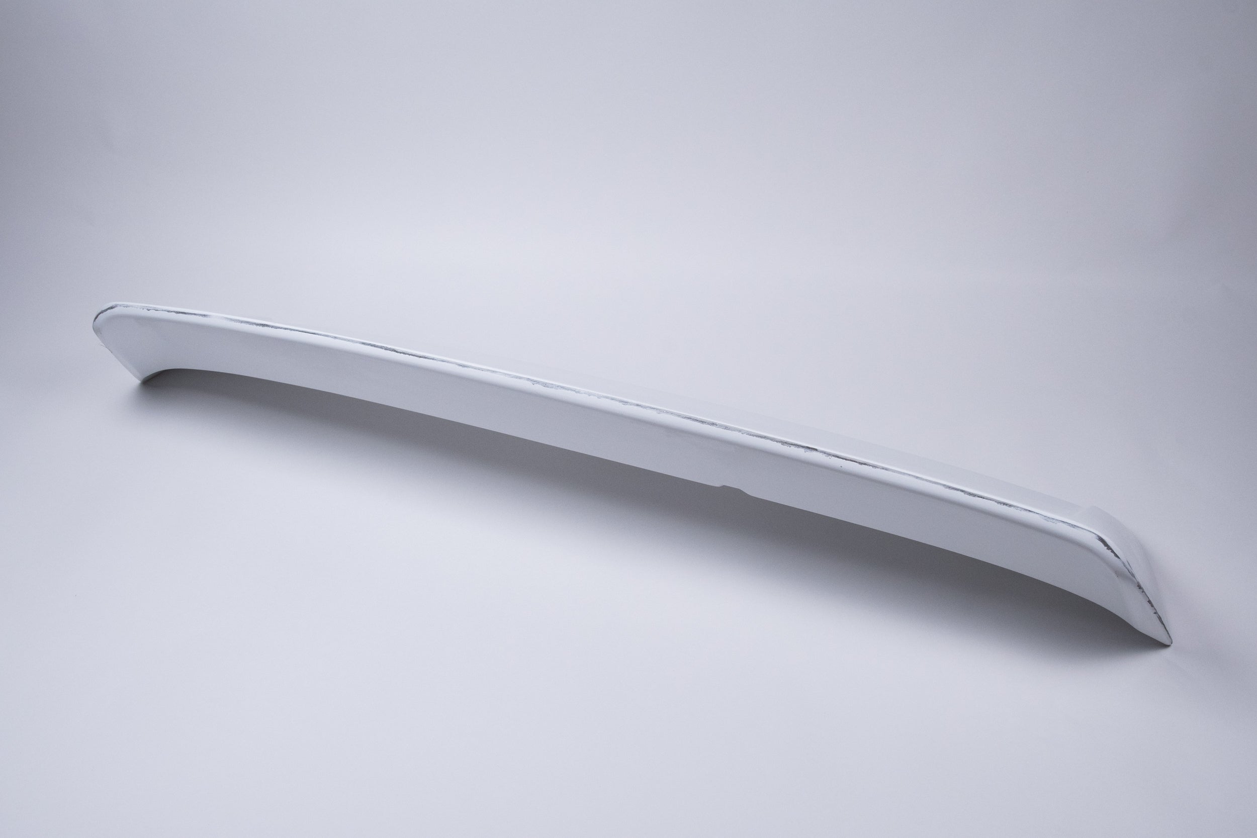 Toyota Altezza Gita (GXE10) Roof Wing – GET Japan