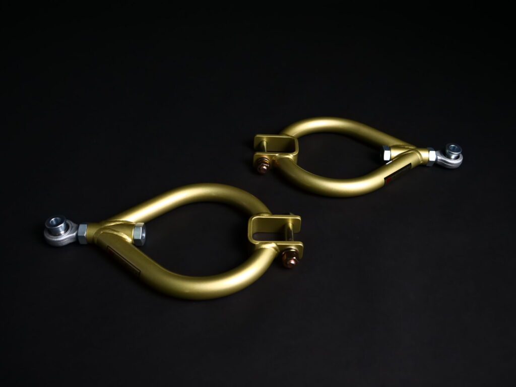 IKEYA FORMULA Nissan Skyline GTS-4 (HNR32) Suspension Parts