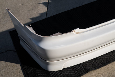 Toyota Altezza SXE10 (Lexus IS300) OEM JDM Rear Bumper with Lip * Pickup Only *