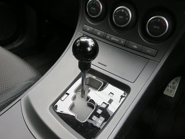 ZOOM ENGINEERING Gated Automatic Shift Knob M8 x 1.25