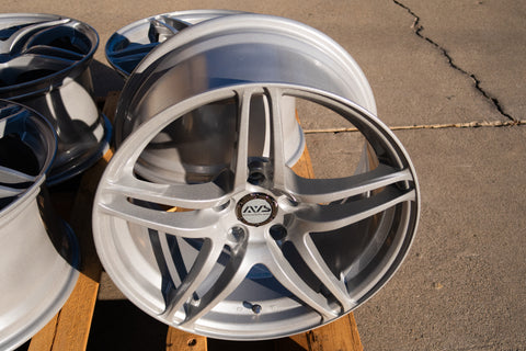 Yokohama AVS Model 5 17" 9J +40, 9J +45 (5x114.3)