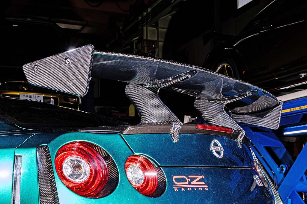 Top Secret R35 GT Wing SW (Swan Neck)